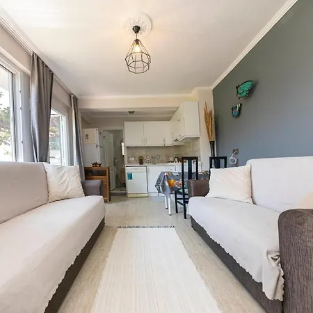 شقة Cozy House With Shared Pools Near Beach In Bodrum
